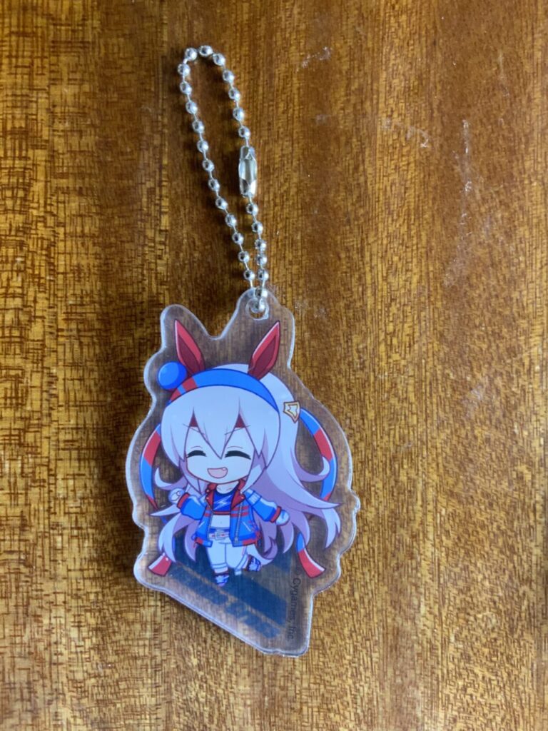 ウマ娘アクリルキーホルダー100均