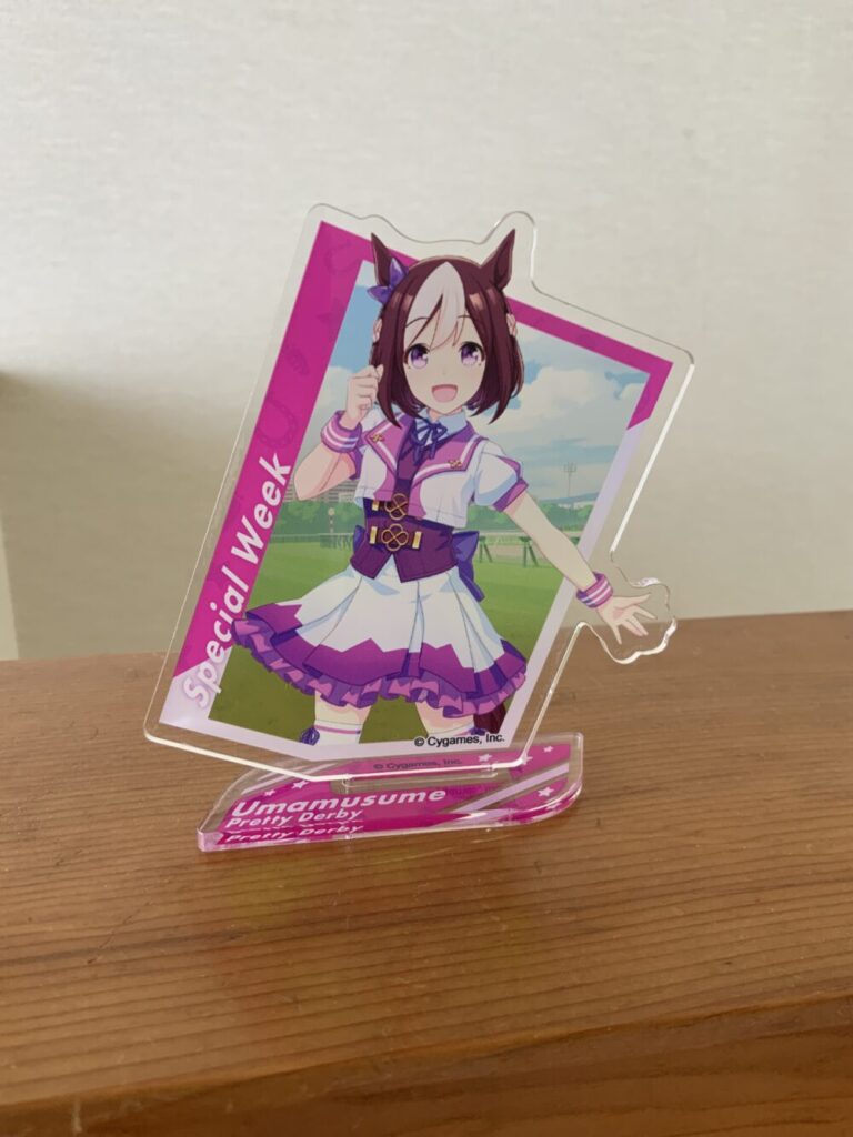 ビックアクリルスタンド　ウマ娘　100均